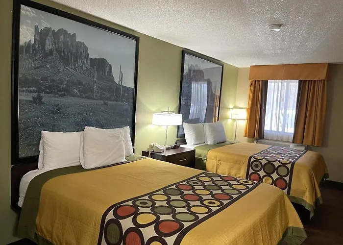 Hotel Super 8 By Wyndham 2*