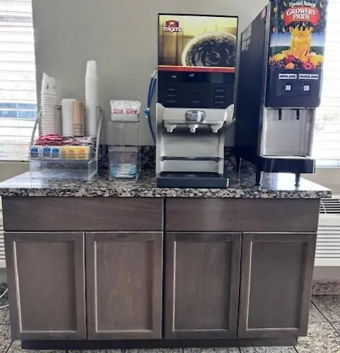 Super 8 By Wyndham