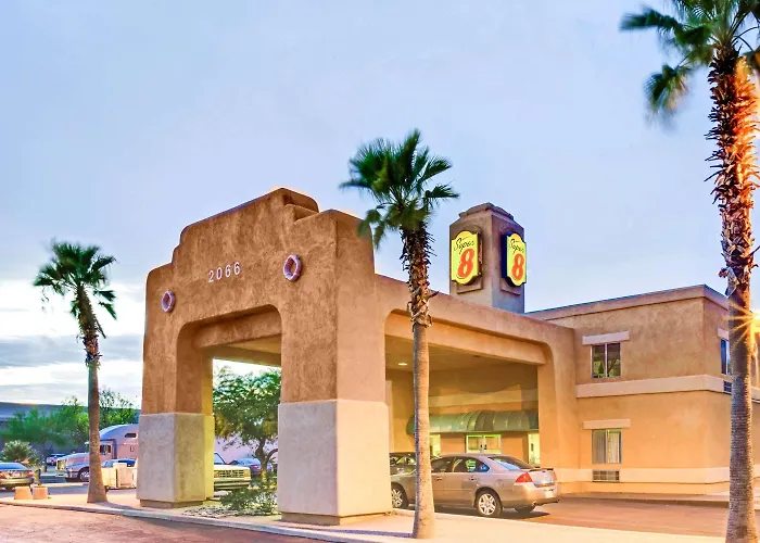 Super 8 By Wyndham 2*