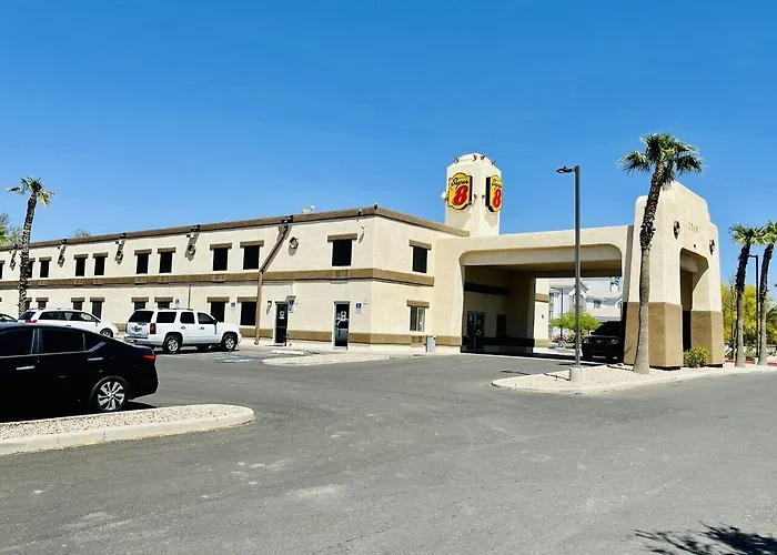 Super 8 By Wyndham