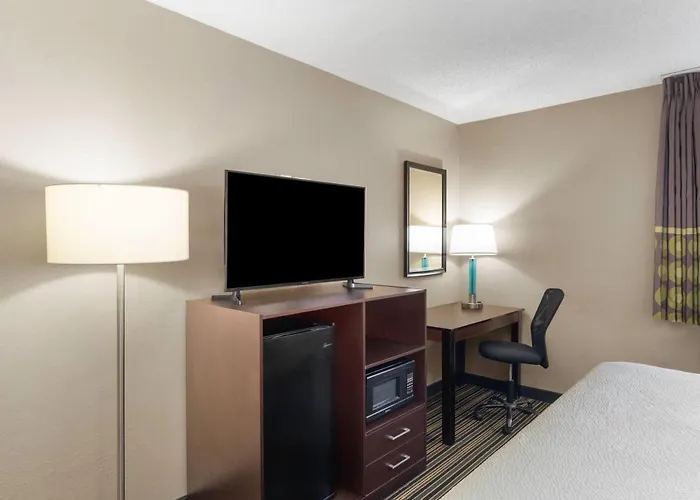 Super 8 By Wyndham 2*