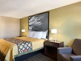 Super 8 By Wyndham Hotel