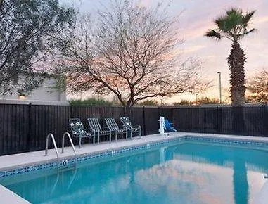 Super 8 By Wyndham Hotel