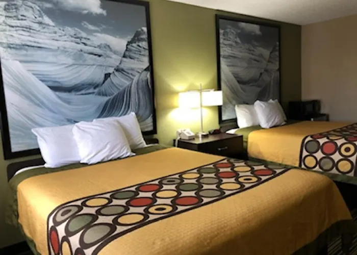 Super 8 By Wyndham 2*